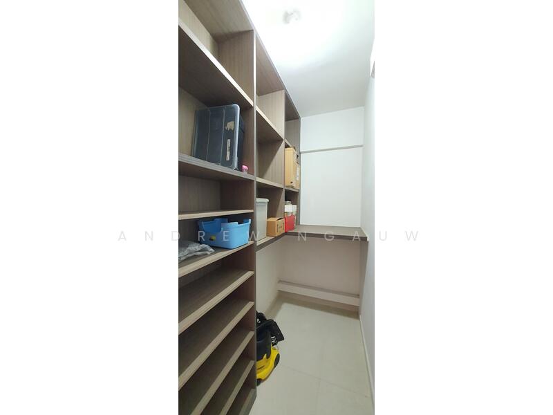 Store