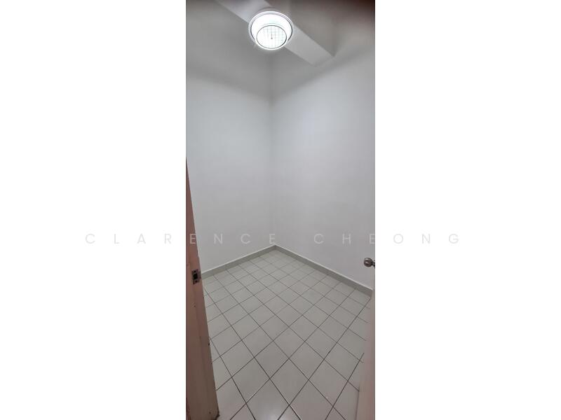 Helper's room