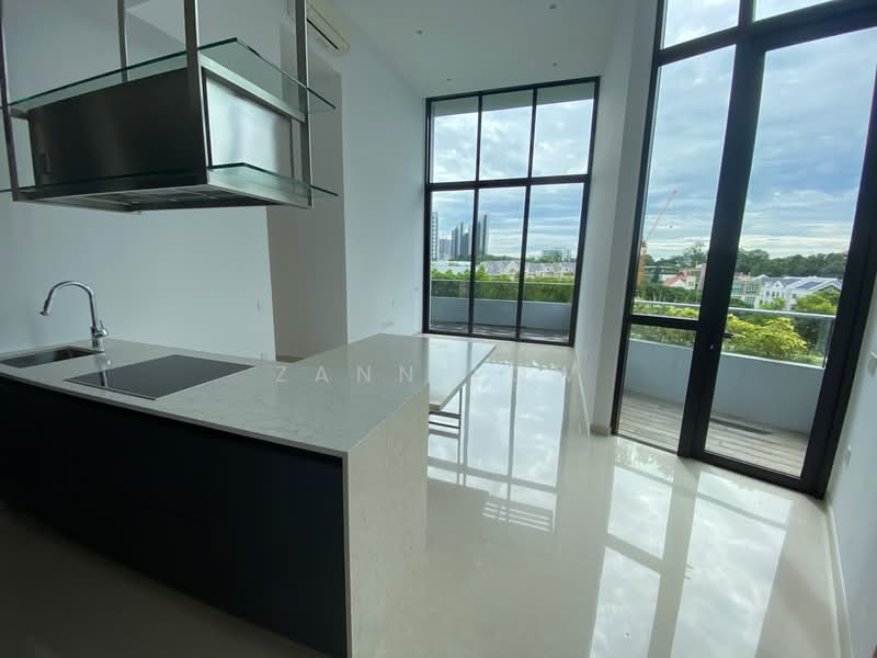 The Crest, 109 Prince Charles Crescent, 2 Bedrooms, 1,033 sqft, Condominium For Rent, by Zann Low, 23094347 - PropertyGuru.com.sg