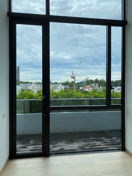 The Crest, 109 Prince Charles Crescent, 2 Bedrooms, 1,033 sqft, Condominium For Rent, by Zann Low, 23094347 - PropertyGuru.com.sg