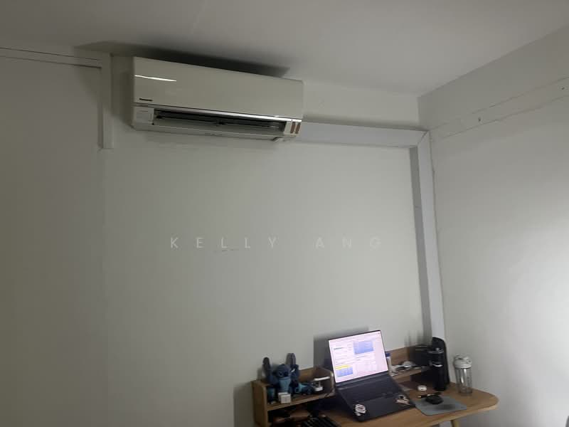 365 Clementi Avenue 2, 365 Clementi Avenue 2, 3 Bedrooms, 968 sqft, HDB Flat For Sale, by Kelly Ang, 23097552 - Common Room - PropertyGuru.com.sg