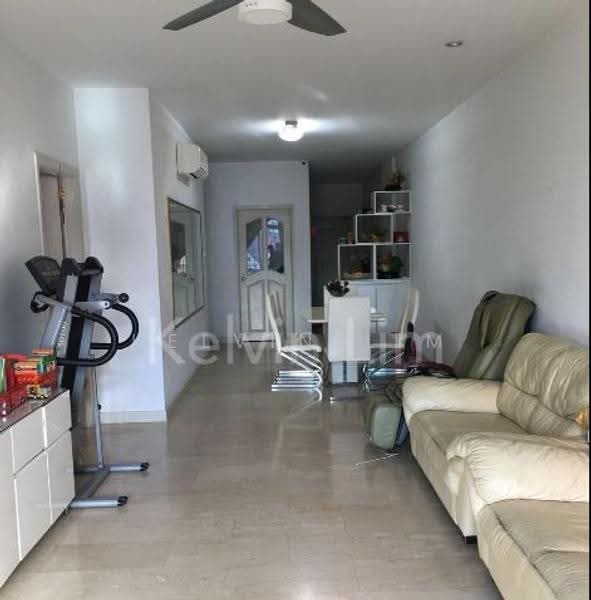 King's Arcade, 559 Bukit Timah Road, Tanglin / Holland / Bukit Timah, 3 Bedrooms, 1,259 sqft, Apartment For Sale, by Kelvin Lim, 23098136 - PropertyGuru.com.sg