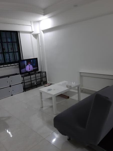 507 Ang Mo Kio Avenue 8, 507 Ang Mo Kio Avenue 8, Ang Mo Kio / Bishan / Thomson, 2 Bedrooms, 721 sqft, HDB Flat For Rent, by Ken Lim, 23100439 - Living Room - PropertyGuru.com.sg