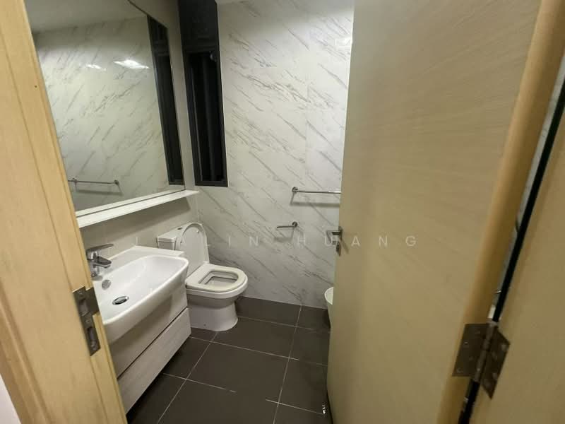 The Luxurie, 21 Compassvale Road, 2 Bedrooms, 775 sqft, Condominium For Rent, by Jialin Huang, 23101400 - PropertyGuru.com.sg