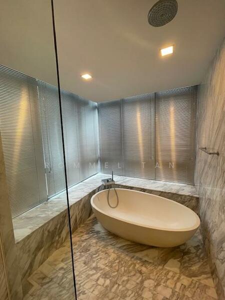 VIVA, 6 Suffolk Walk, 4 Bedrooms, 2,000 sqft, Condominium For Rent, by Rommel Tan, 23103576 - PropertyGuru.com.sg