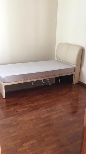 Queens, 16 Stirling Road, Alexandra / Commonwealth, 3 Bedrooms, 1,194 sqft, Condominium For Rent, by Francis Liau 廖新龙, 23104533 - PropertyGuru.com.sg