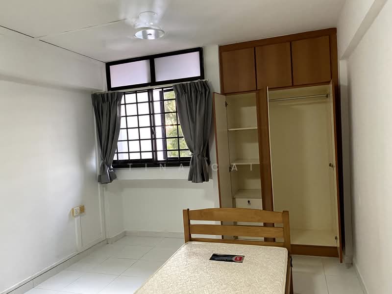 4 Queen's Road, 4 Queen's Road, 2 Bedrooms, 786 sqft, HDB Flat For Rent, by Tina Cai, 23107948 - Bedroom 1 - PropertyGuru.com.sg