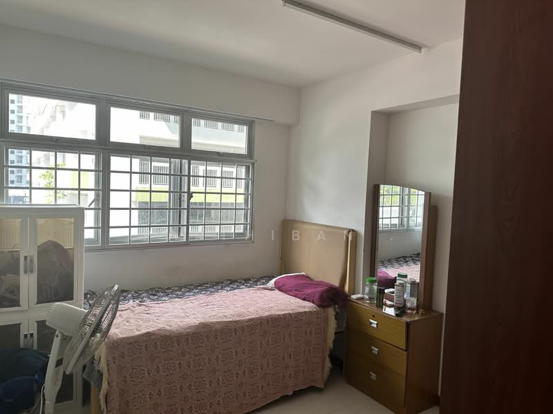 674A Fern Grove @ Yishun, 674A Yishun Avenue 4, 3 Bedrooms, 1,000 sqft, HDB Flat For Rent, by Parthiban R, 23108036 - PropertyGuru.com.sg