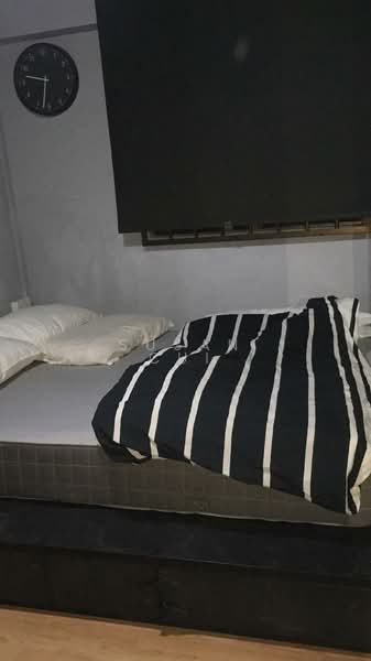 434 Ang Mo Kio Avenue 10, 434 Ang Mo Kio Avenue 10, Room Rental, 150 sqft, HDB Flat For Rent, by Susan Cui, 23111273 - PropertyGuru.com.sg