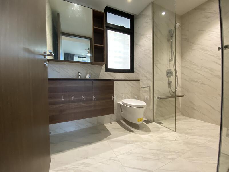 Le Quest, 2 Bukit Batok Street 41, 3 Bedrooms, 980 sqft, Condominium For Rent, by Lynn Huang, 23118770 - PropertyGuru.com.sg