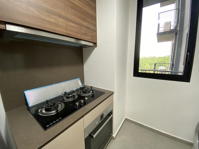Le Quest, 2 Bukit Batok Street 41, 3 Bedrooms, 980 sqft, Condominium For Rent, by Lynn Huang, 23118770 - PropertyGuru.com.sg