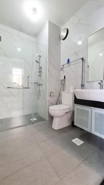 Ocean Front Suites, 173 Jalan Loyang Besar, Changi Airport / Changi Village, 1 Bedroom, 400 sqft, Condominium For Rent, by Ding S.Z, 23123038 - PropertyGuru.com.sg