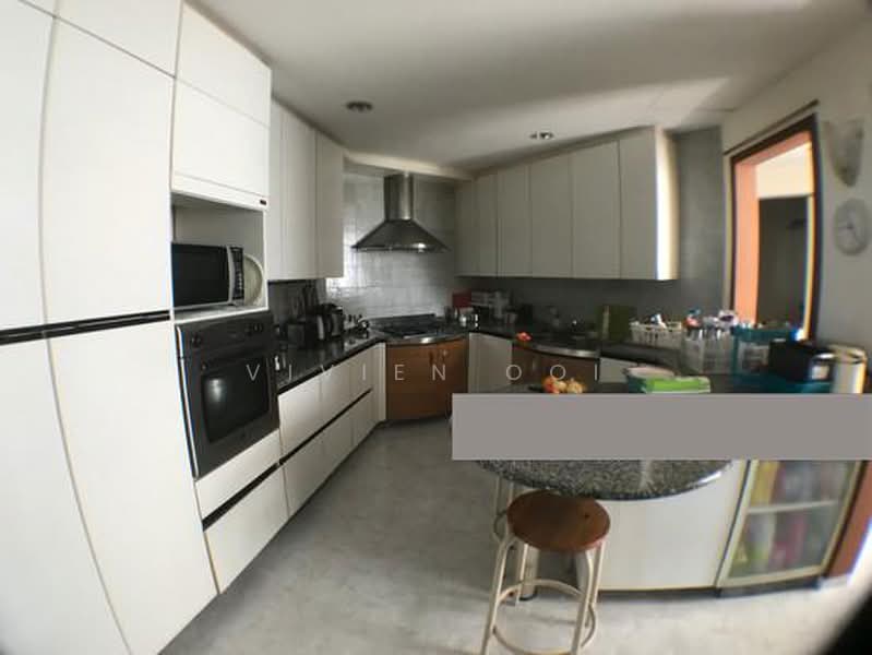 The Waterside, 11 Tanjong Rhu Road, 4 Bedrooms, 2,399 sqft, Condominium For Sale, by Vivien Ooi, 23124662 - Designer kitchen - PropertyGuru.com.sg