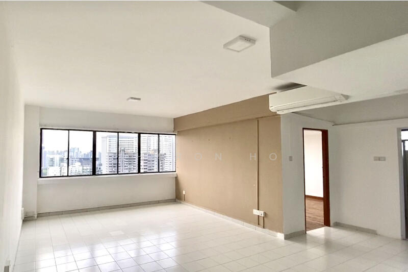 Lucky Plaza, 304 Orchard Road, 2 Bedrooms, 872 sqft, Condos