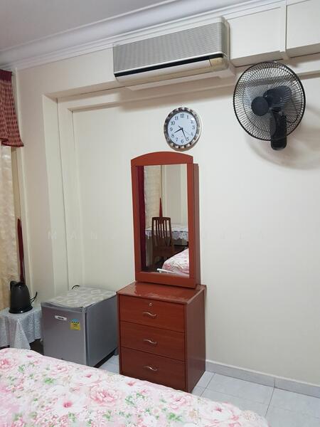 For Rent - 606 Senja Road