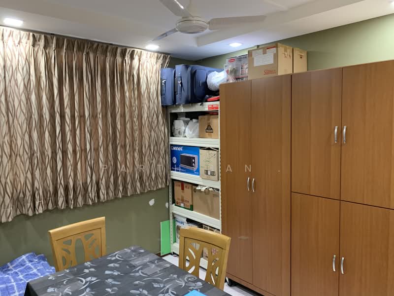 349 Bukit Batok Street 34, 349 Bukit Batok Street 34, 3 Bedrooms, 904 sqft, HDB Flat For Sale, by Parthiban R, 23135739 - PropertyGuru.com.sg