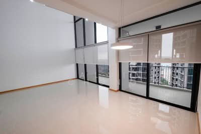 For Rent - The Trilinq