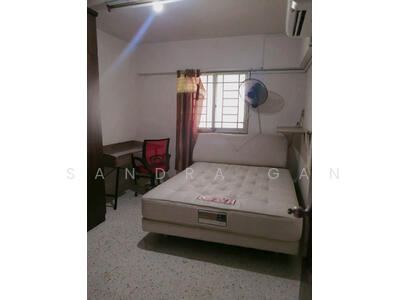 For Rent - 220 Ang Mo Kio Avenue 1