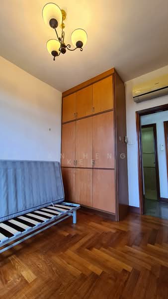 Eastpoint Green, 7 Simei Street 3, 2 Bedrooms, 958 sqft, Condominium For Rent, by Tan Heng Kee, 23139055 - PropertyGuru.com.sg