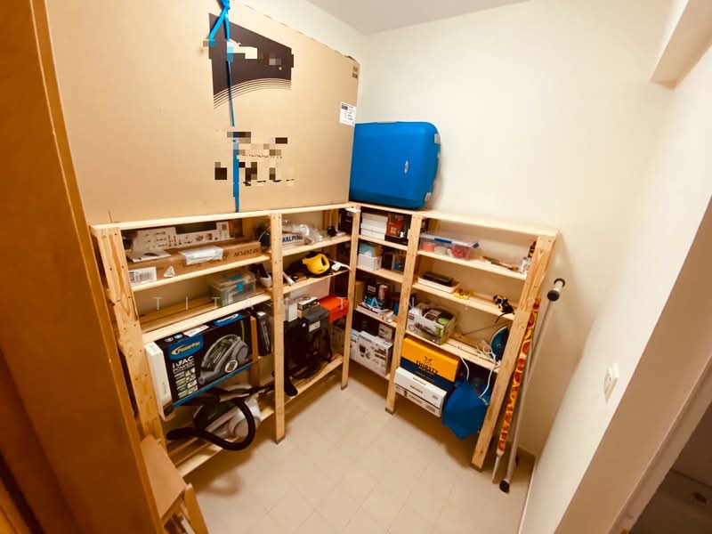 utility room with attached bathroom 