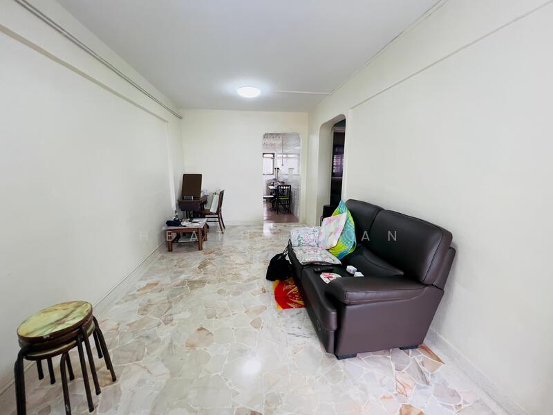 For Rent - 102 Jurong East Street 13