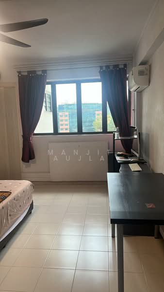 For Rent - 48 Lengkok Bahru
