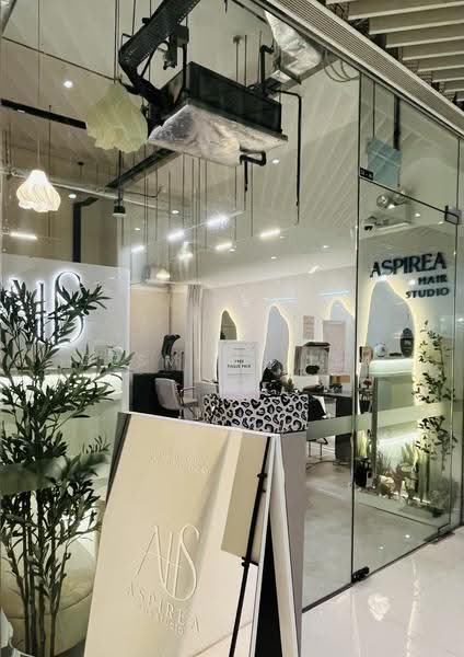 City Gate, 371 Beach Road, Beach Road / Bugis / Rochor, 365 sqft, Mall Shop For Sale, by Desmond Lim, 23151803 - Interior - CommercialGuru.com.sg