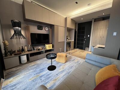 For Sale - OUE Twin Peaks