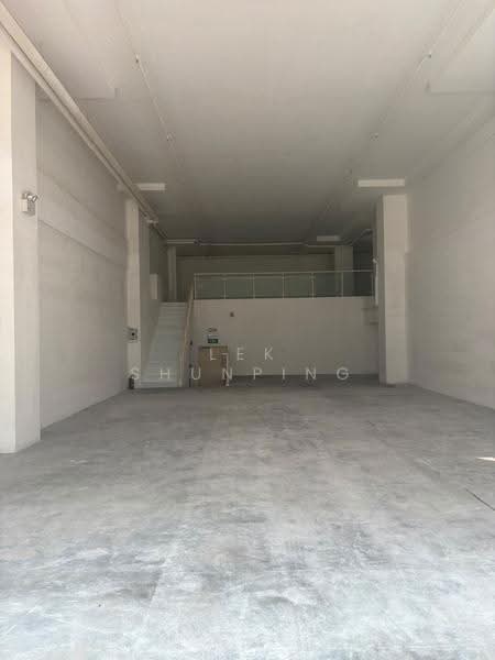 Woodlands 11, 11 Woodlands Close, Admiralty / Woodlands, 2,863 sqft, Light Industrial (B1) For Rent, by Lek Shunping, 23153426 - Interior - CommercialGuru.com.sg