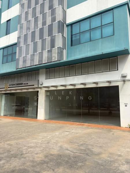 Woodlands 11, 11 Woodlands Close, Admiralty / Woodlands, 2,863 sqft, Light Industrial (B1) For Rent, by Lek Shunping, 23153426 - Exterior - CommercialGuru.com.sg