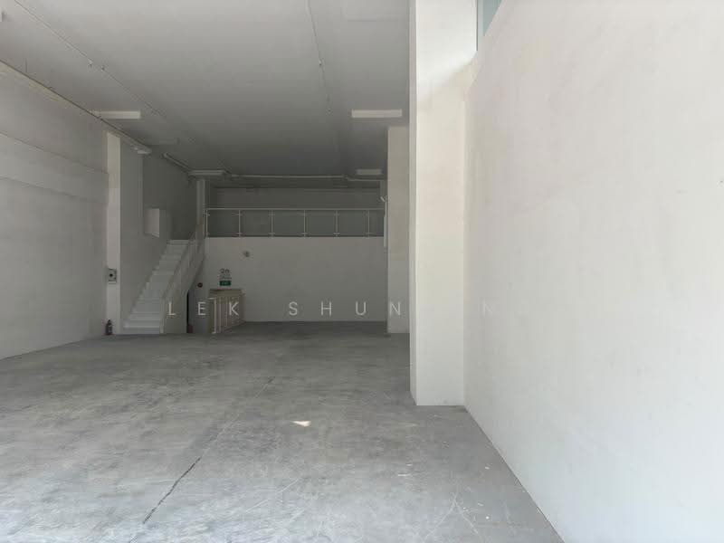 Woodlands 11, 11 Woodlands Close, Admiralty / Woodlands, 2,863 sqft, Light Industrial (B1) For Rent, by Lek Shunping, 23153426 - Interior - CommercialGuru.com.sg