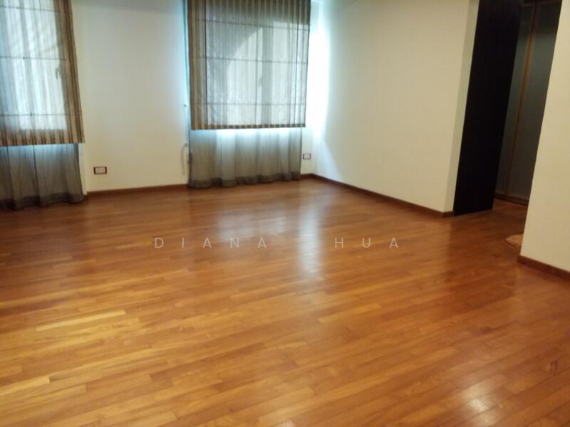 Bukit Timah Road, Rifle Range Road, 6 Bedrooms, 5,118 sqft, Terraced House For Rent, by Diana Chua, 23155625 - PropertyGuru.com.sg