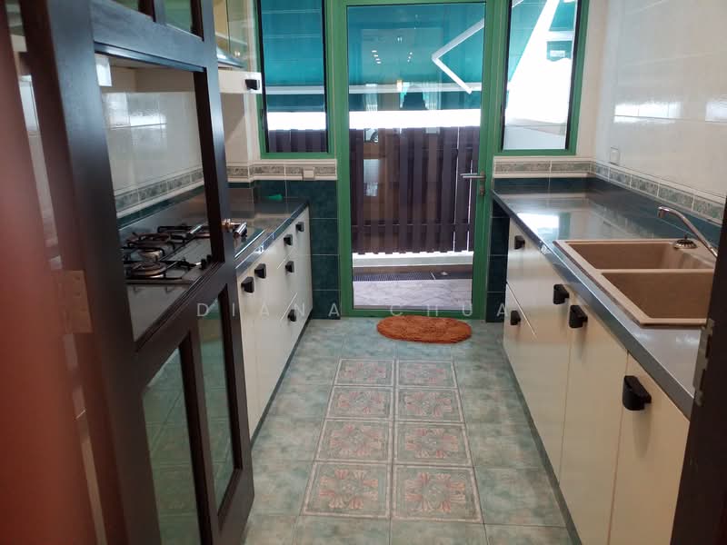 Bukit Timah Road, Rifle Range Road, 6 Bedrooms, 5,118 sqft, Terraced House For Rent, by Diana Chua, 23155625 - PropertyGuru.com.sg