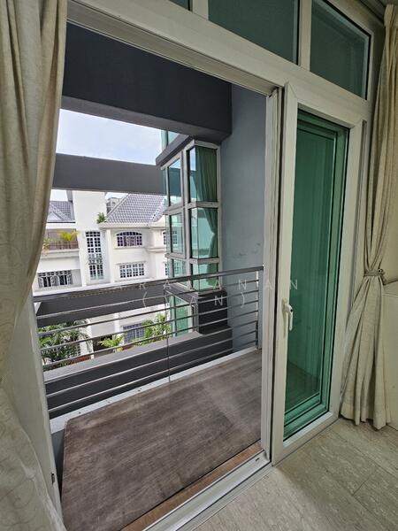 For Rent - Eden Crest