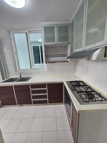 For Rent - Eden Crest