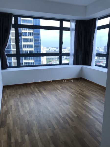 City Square Residences, 10 Kitchener Link, 4 Bedrooms, 1,507 sqft, Condominium For Rent, by Elsie Ong, 23164656 - PropertyGuru.com.sg