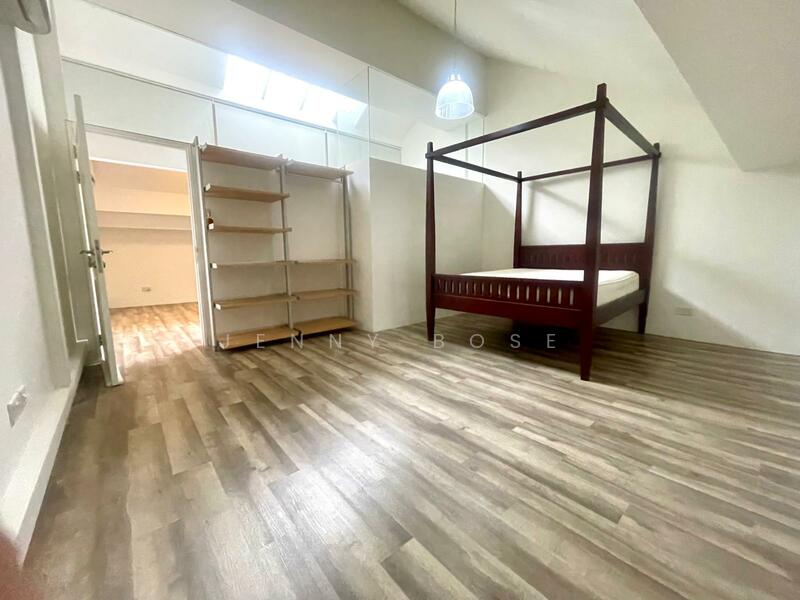 Spacious Bedroom