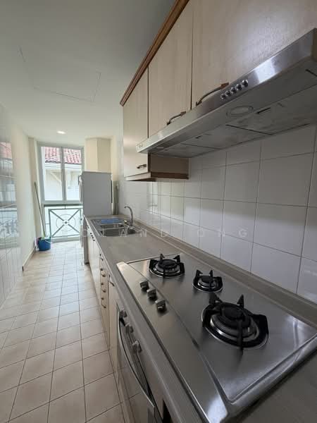 For Rent - Duchess Crest