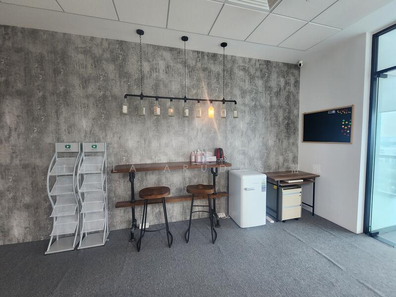 Vision Exchange, 2 Venture Drive, 517 sqft, Office For Sale, by Thila Arudas 蒂雅, 23180063 - CommercialGuru.com.sg