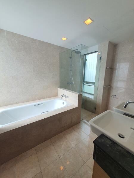 For Rent - The Berth by the Cove