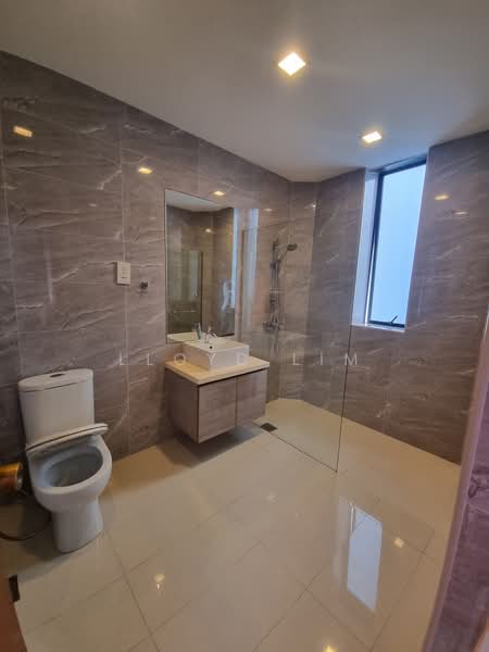 Beverly Hill, 61 Grange Road, 4 Bedrooms, 3,778 sqft, Condominium For Rent, by Lloyd Lim, 23182664 - PropertyGuru.com.sg