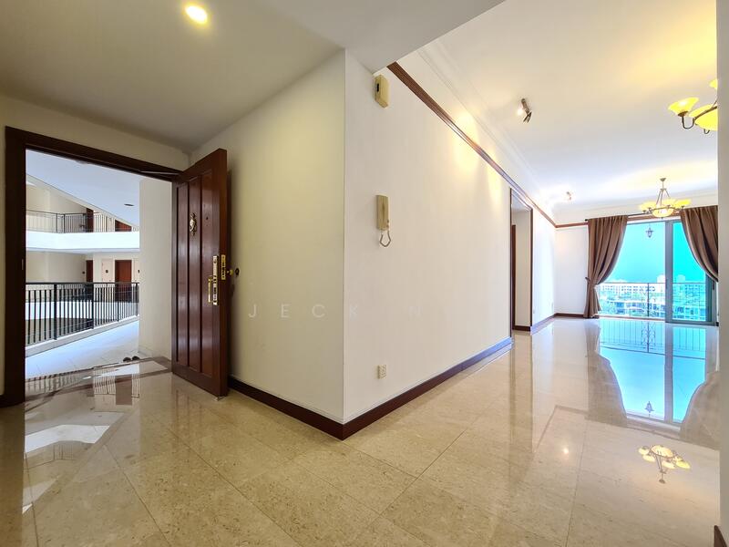 Aspen Heights, 261 River Valley Road, 4 Bedrooms, 1,582 sqft, Condominium For Rent, by Jeck Ng, 23183524 - Entrance and Living Area - PropertyGuru.com.sg