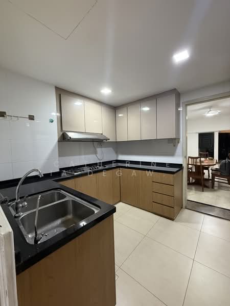 The Regalia Apartment For Sale at S$ 3,000,000 | PropertyGuru Singapore