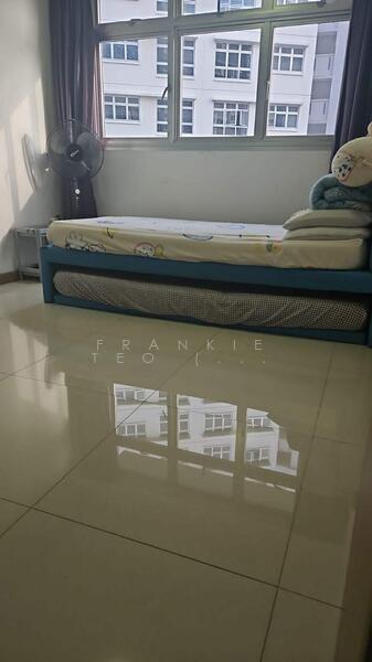 369 Bukit Batok Street 31, 369 Bukit Batok Street 31, Room Rental, 150 sqft, HDB Flat For Rent, by Frankie Teo (张文仁), 23184064 - Blk 460B - PropertyGuru.com.sg