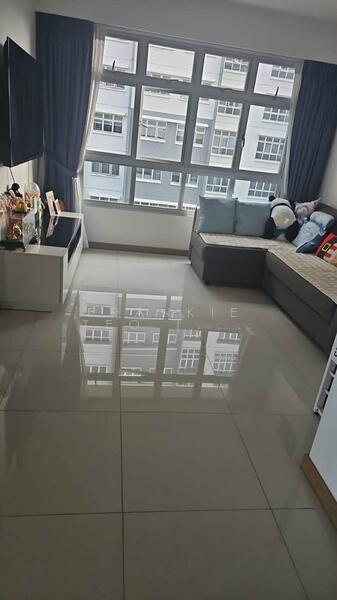 369 Bukit Batok Street 31, 369 Bukit Batok Street 31, Room Rental, 150 sqft, HDB Flat For Rent, by Frankie Teo (张文仁), 23184064 - Blk 460B - PropertyGuru.com.sg