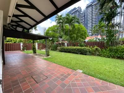 For Rent - Mount Sinai Avenue