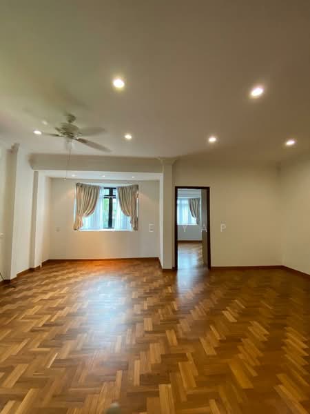 Mount Sinai Avenue, Mount Sinai Avenue, 3 Bedrooms, 3,001 sqft, Semi-Detached House For Rent, by Alice Yap, 23184310 - PropertyGuru.com.sg