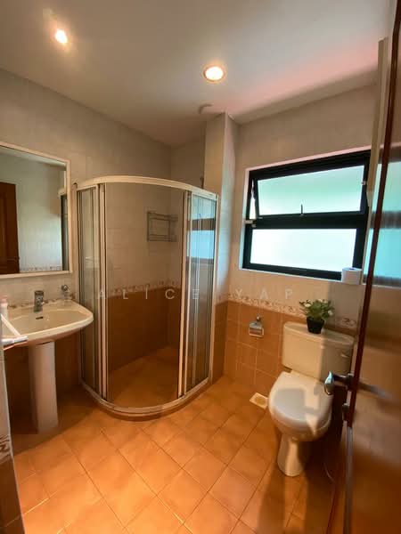 Mount Sinai Avenue, Mount Sinai Avenue, 3 Bedrooms, 3,001 sqft, Semi-Detached House For Rent, by Alice Yap, 23184310 - PropertyGuru.com.sg