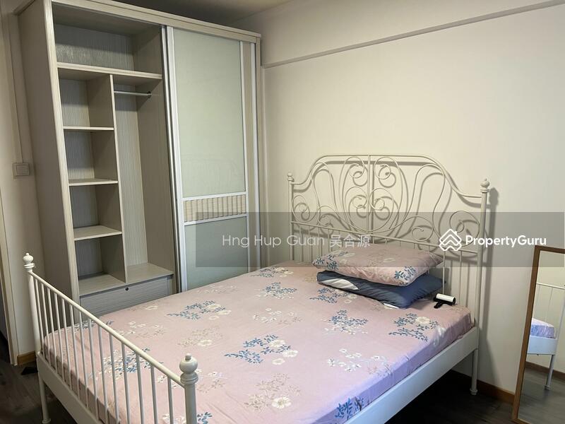 For Rent - 253 Jurong East Street 24