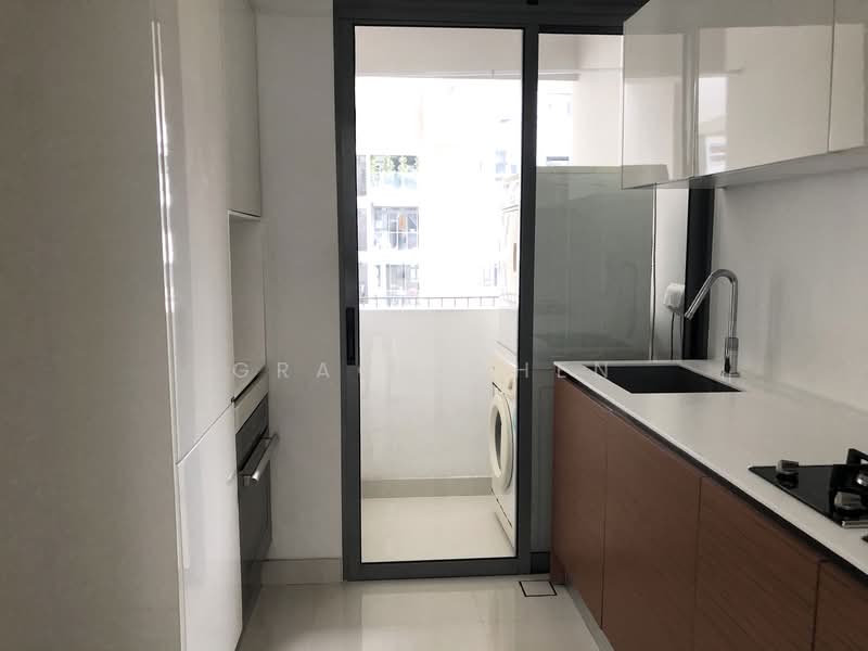 iResidences, 20 Irrawaddy Road, 2 Bedrooms, 1,066 sqft, Condominium For Rent, by Grace Chen, 23187736 - PropertyGuru.com.sg